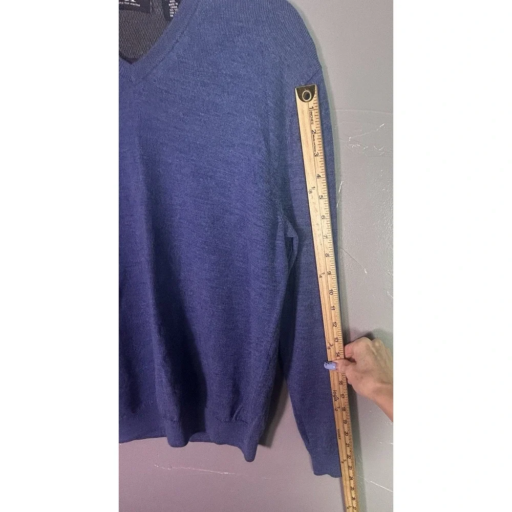 Calvin Klein Extra Fine Merino Wool Knit Sweater Men's M Blue V-Neck